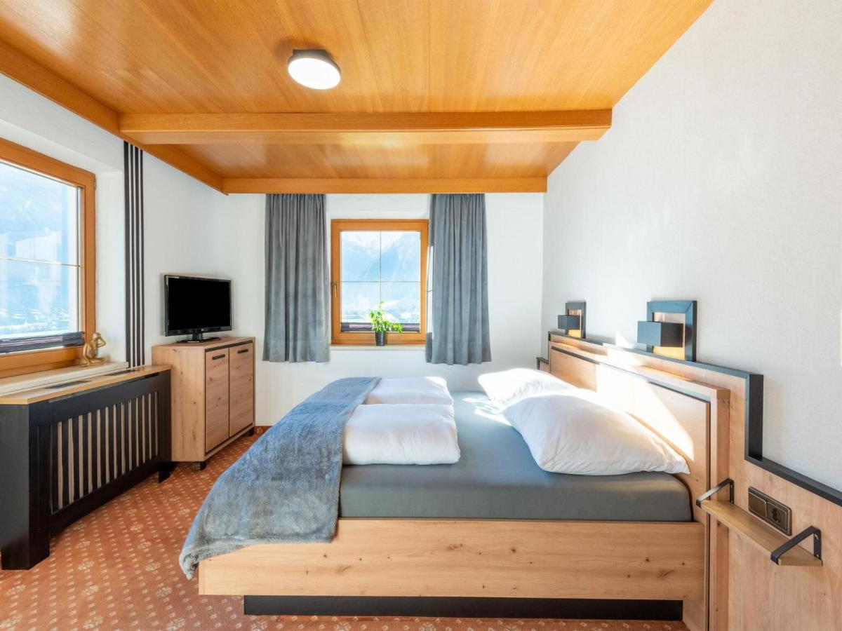 Great Apartment Near The Ski Area Hippach Eksteriør billede