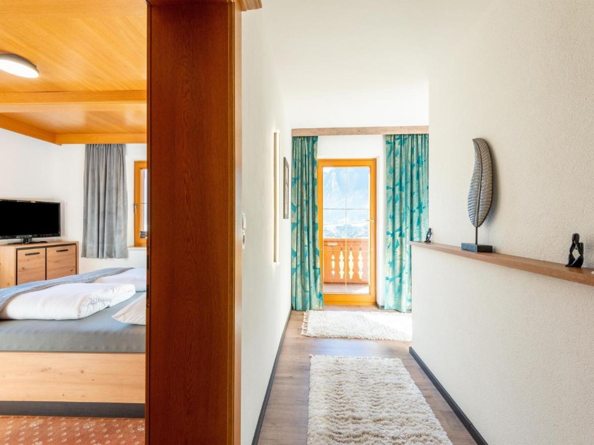 Great Apartment Near The Ski Area Hippach Eksteriør billede